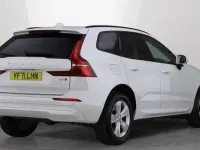 Second-hand Volvo XC60 Momentum 197 CP (144 kW) 2022 SUV