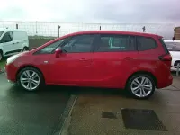 Second-hand Vauxhall Zafira SRi 170 CP (125 kW) 2014 Roșu Monovolum