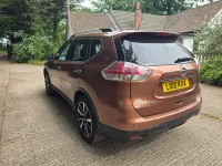 Used Nissan X-Trail Tekna 130 HP (95 kW) 2014 Orange SUV