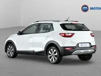 Second-hand Kia Stonic 101 CP (74 kW) 2024 SUV