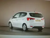 Used Hyundai ix20 Style 125 HP (91 kW) 2015 White Hatchback