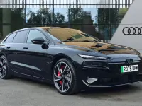 Usado Audi e-tron Black Edition 230 kW (313 HP) 2025 Preto SUV