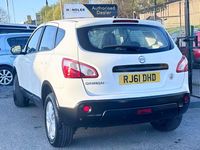 Used Nissan Qashqai Acenta 117 HP (86 kW) 2011 White SUV