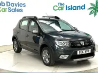 Gebraucht Dacia Sandero Lauréate 90 PS (66 kW) 2017 Grau Kleinwagen