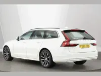 Used Volvo V90 Momentum 194 HP (142 kW) 2022 White Estate