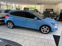 Used Ford Focus Zetec 120 HP (88 kW) 2016 Blue Hatchback