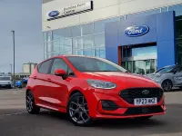 Used Ford Fiesta ST-Line 125 HP (91 kW) 2023 Red Hatchback