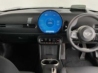 Usado Mini Cooper Hatch 113 kW (154 HP) 2025 Verde Citadino