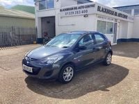 Begagnad Mazda 2 75 HK (55 kW) 2012 Grå Halvkombi