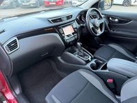 Used Nissan Qashqai Acenta Premium 158 HP (116 kW) 2020 Red SUV