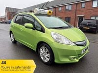 Used Honda Jazz Hybrid 99 HP (72 kW) 2011 Green Hatchback