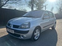 Used Renault Clio II Dynamique 2005 Silver Hatchback