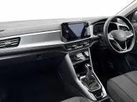 Used VW T-Roc Match 150 HP (110 kW) 2025 Blue SUV
