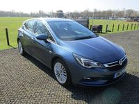 Used Vauxhall Astra Elite 150 HP (110 kW) 2017 Blue Hatchback