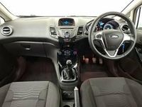 Used Ford Fiesta Zetec 82 HP (60 kW) 2014 White Hatchback