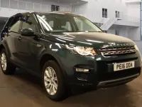 Used Land Rover Discovery 4 SE 180 HP (132 kW) 2016 Green SUV