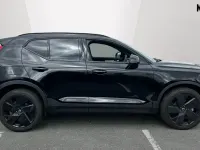 Usado Volvo XC40 Plus 197 HP (144 kW) 2025 Preto SUV