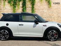 Used Mini John Cooper Works Hatch 228 HP (167 kW) 2023 White Hatchback