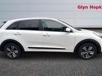 Used Kia Niro 139 HP (102 kW) 2022 White SUV