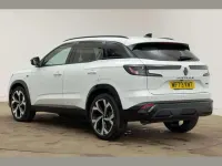 Used Renault Austral Techno Esprit Alpine 200 HP (147 kW) 2023 Artic white  SUV
