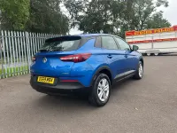 Used Vauxhall Grandland X S 130 HP (95 kW) 2019 Blue SUV