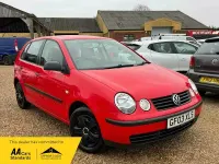Used VW Polo S 75 HP (55 kW) 2003 Red Hatchback