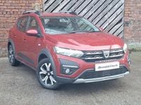 Used Dacia Sandero Prestige 91 HP (66 kW) 2022 Red Hatchback