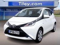 Used Toyota Aygo X-play 69 HP (50 kW) 2016 White Hatchback