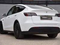 Used Tesla Model Y Long Range AWD 378 kW (514 HP) 2022 White SUV