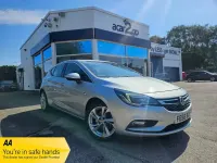 Used Vauxhall Astra SRi 200 HP (147 kW) 2018 Silver Hatchback