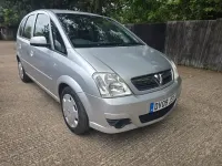 Begagnad Vauxhall Meriva Club 2009 Silver Minibuss
