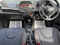 used Honda Jazz 1.4 i-VTEC ES Plus CVT Euro 5 5dr