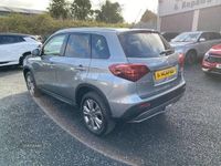 Second-hand Suzuki Vitara SZ-T 129 CP (94 kW) 2025 Gri SUV