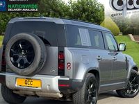 Used Land Rover Defender SE 249 HP (183 kW) 2023 SUV