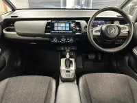 Used Honda Jazz Hybrid 109 HP (80 kW) 2020 White Hatchback