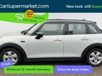 Usado Mini Cooper Classic 136 HP (100 kW) 2020 Prateado Citadino