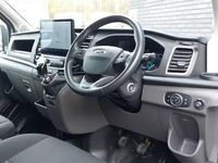Usado Ford Transit Limited 170 CV (125 kW) 2024 Plateado Van