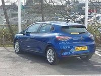 Used Renault Clio V Evolution 143 HP (105 kW) 2024 Blue Hatchback