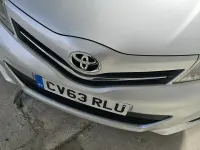 Used Toyota Yaris 101 HP (74 kW) 2013 Silver Hatchback