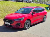 Used Ford Focus ST-Line X 2025 Red Estate