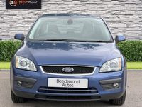 used Ford Focus 1.6 Ghia 4dr [115]
