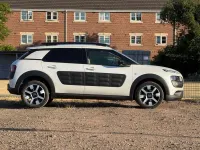Used Citroën C4 Cactus Flair 82 HP (60 kW) 2018 White Hatchback