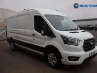 Begagnad Ford Transit Limited 165 HK (121 kW) 2024 Vit Van