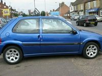 Usado Citroën Saxo 60 CV (44 kW) 2000 Utilitario