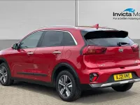 Second-hand Kia Niro 141 CP (103 kW) 2021 Roșu SUV