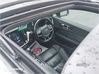 Used Volvo V60 R-Design Pro 190 HP (139 kW) 2019 White Estate