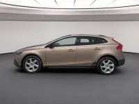 Used Volvo V40 120 HP (88 kW) 2016 Bronze Hatchback