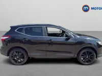 Used Nissan Qashqai Tekna 131 HP (96 kW) 2017 Black SUV