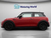 Used Mini Cooper Classic 136 HP (100 kW) 2021 Red Hatchback