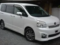 Used Toyota Voxy 2012 Pearl white MPV